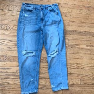 american eagle mom jeans